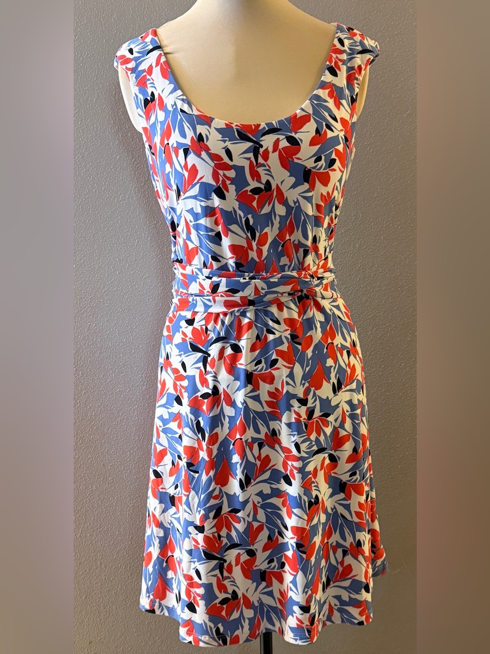 Lauren Ralph Lauren Scoop Neck Floral Fit Flare Sleeveless Waist Dress Size 12